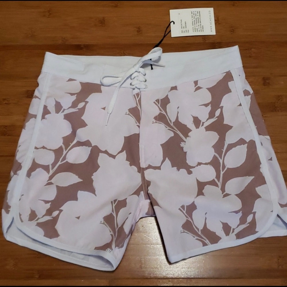 •.•.• HUGE ISO•.•.• - Picture 2 of 2